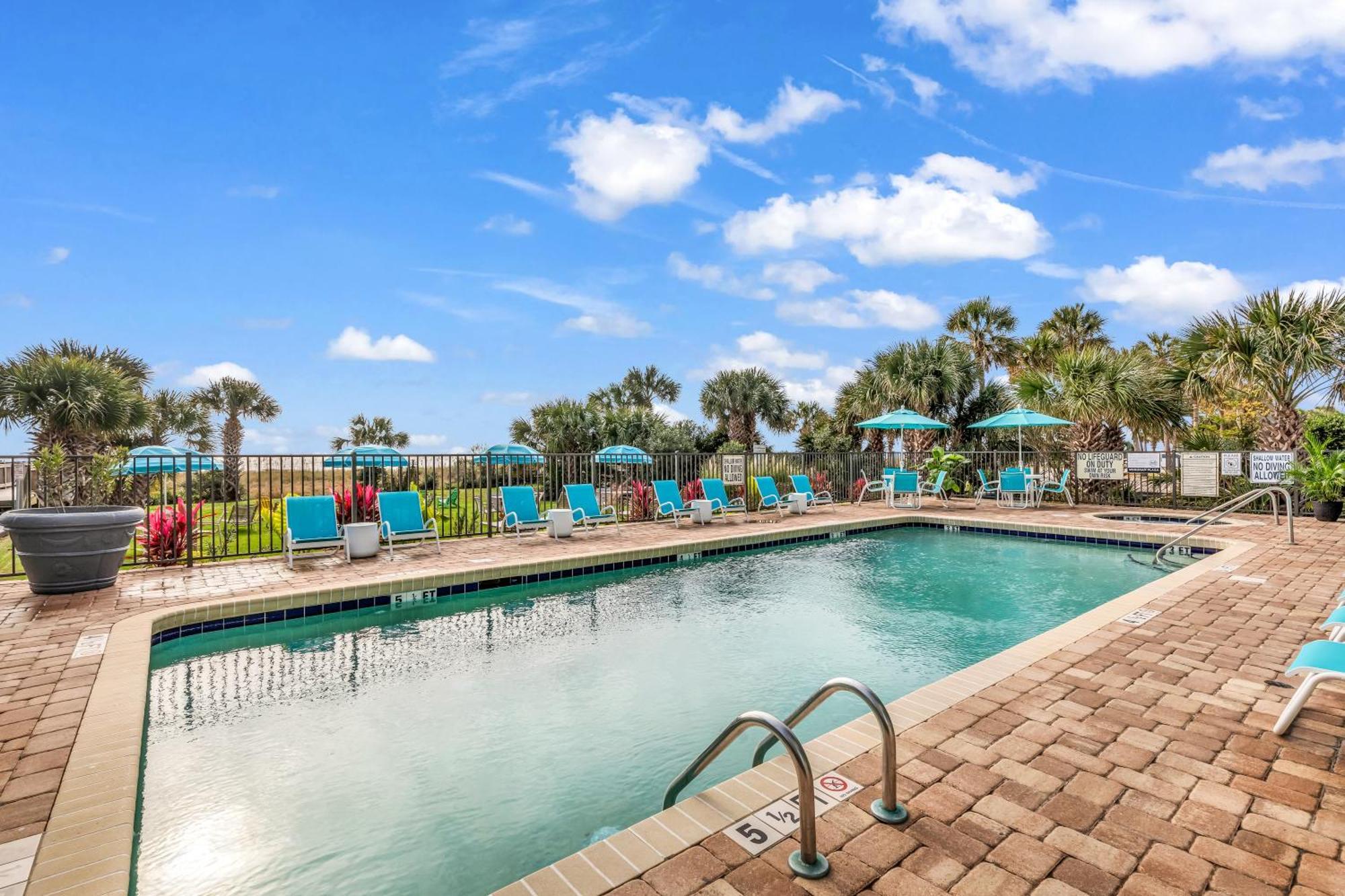 Ocean View Double Suite! Sleeps 4 Meridian Plaza 705 Миртл-Бич Экстерьер фото